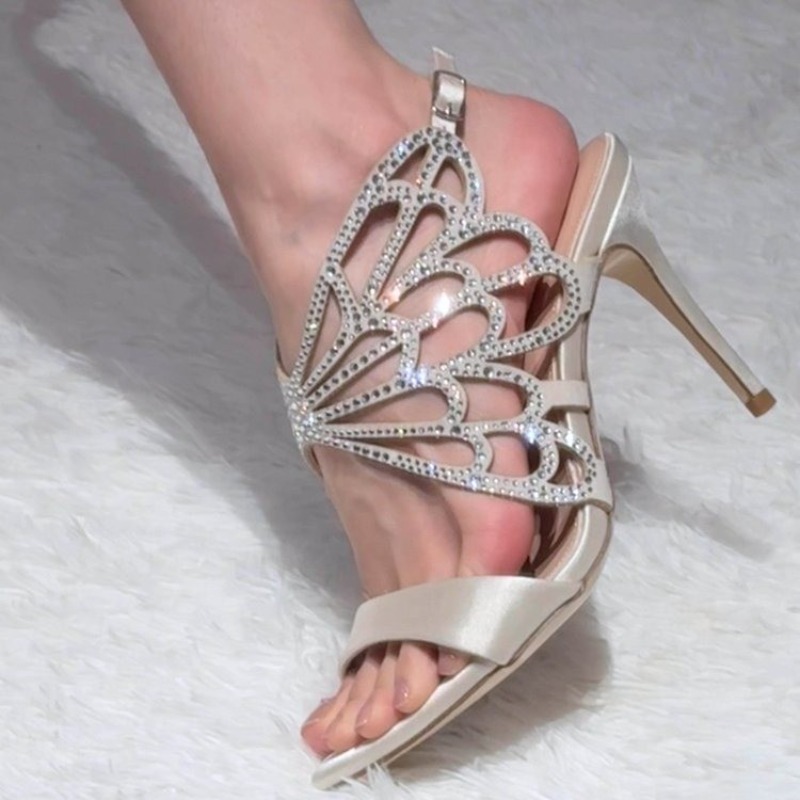 Nowość 2026: Ażurowe sandały n – Sandal Strappy Heeled recenzja i cena